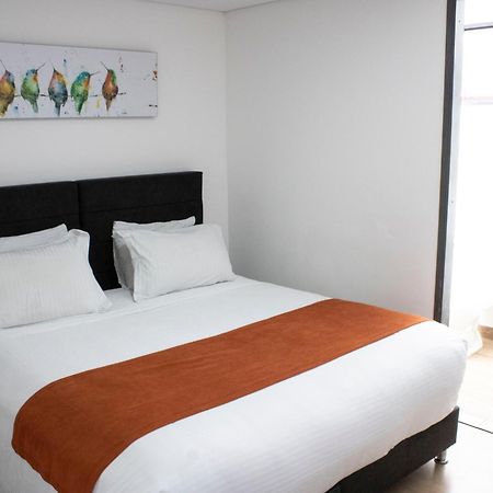 Hotel Portal De Los Andes Bogotá Kültér fotó