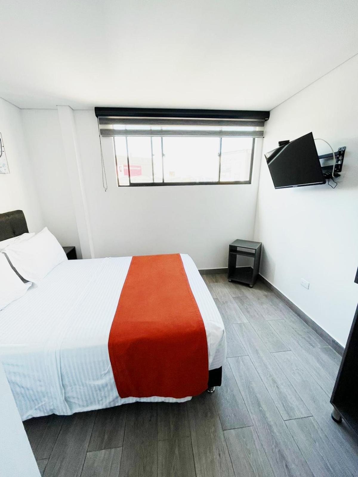 Hotel Portal De Los Andes Bogotá Kültér fotó
