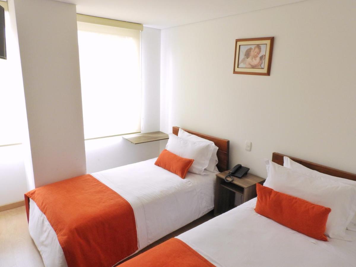 Hotel Portal De Los Andes Bogotá Kültér fotó